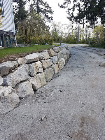 Natural rock boulder wall Coquitlam, BC